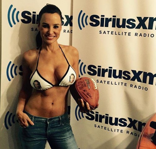 ko-dara-pornozvaigzne-kad-aiziet-pensija-09