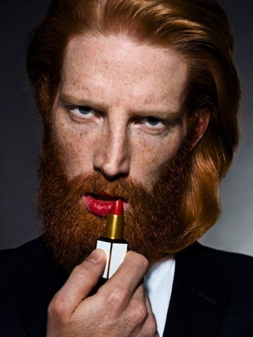 Fotogrāfs Armin Morbach žurnālam Tush