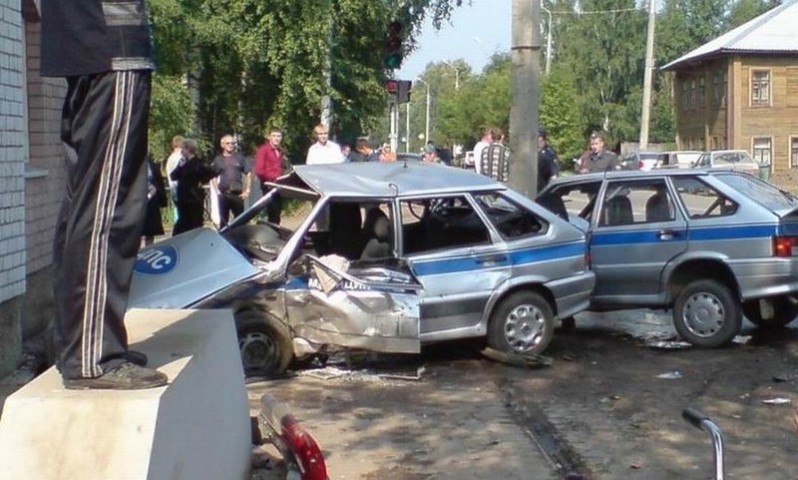 auto vadīšana
